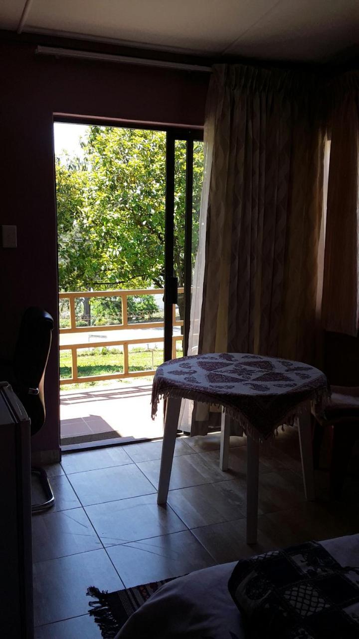 Otentik Guesthouse Μπαμπάνε Εξωτερικό φωτογραφία